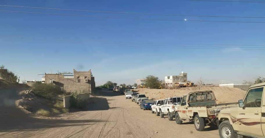 أهالي مديرية النفط والغاز بشبوة يعانون من ازمة في المشتقات النفطية