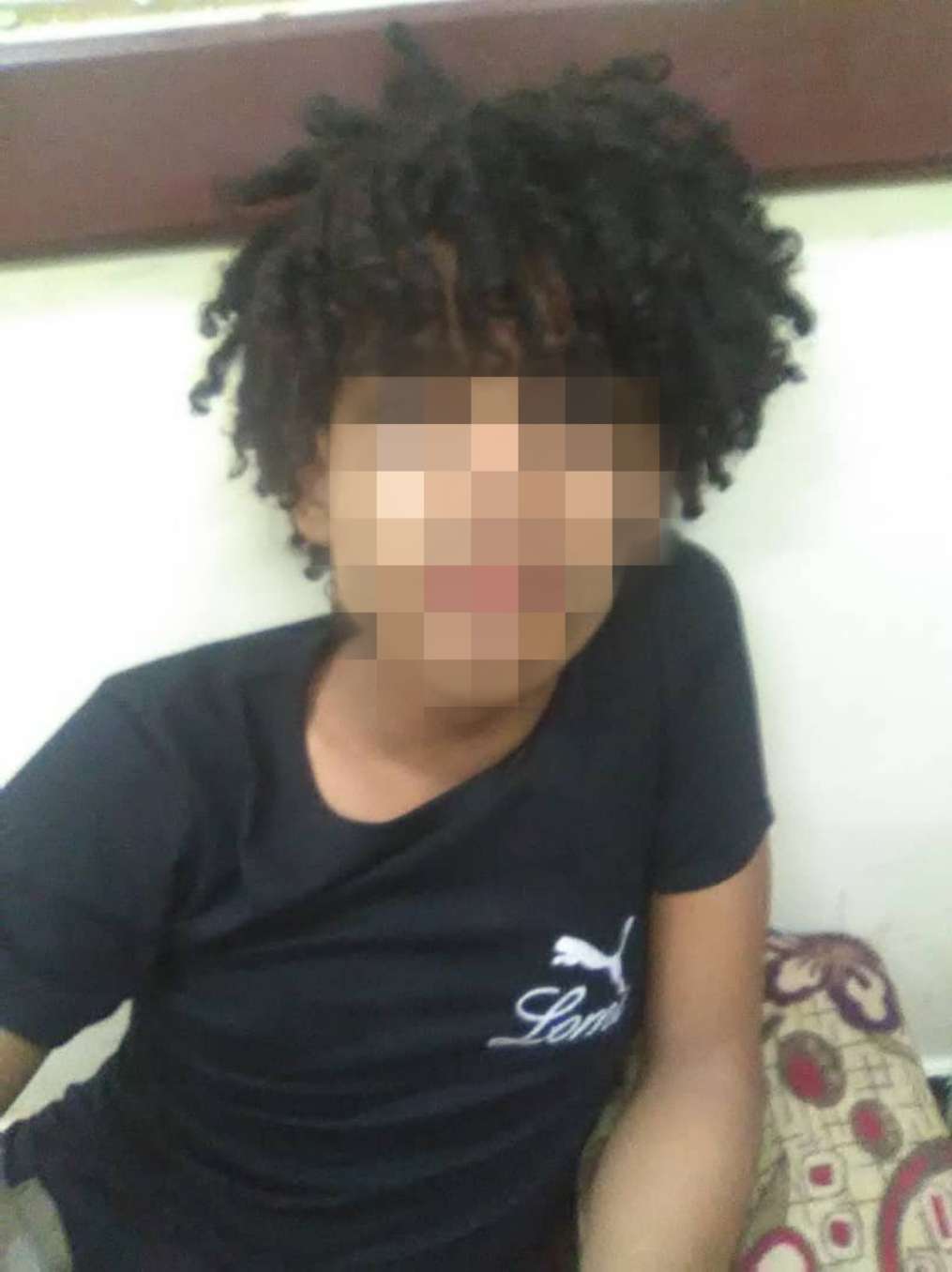 عدن: الحزام الأمني يضبط طقماً عسكرياً يحمل اسلحة ثقيلة وذخائر تتبع مشتبه به
