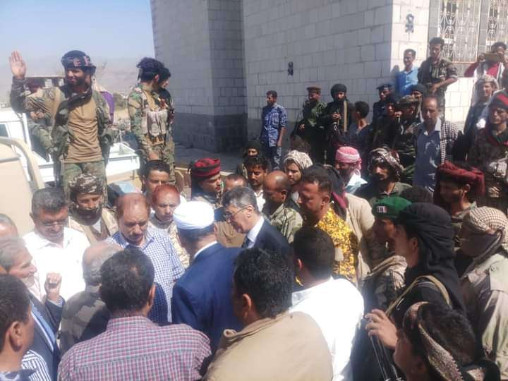 محافظ الضالع ومدير قعطبة ووفدالتحالف المدني للسلم والمصالحة الوطنية يتفقون على فتح طريق قعطبة الفاخر إب