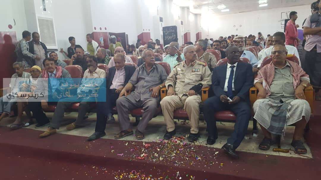 رئيس الغرفة التجارية و الصناعية في لحج يدعو الجميع إلى الاتجاه نحو السلام والأمان والتنمية