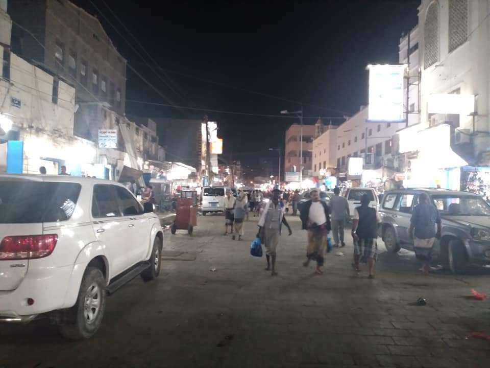بعد حملة واسعة.. هكذا تبدو شوارع الشيخ عثمان قبل قليل (صور) بعد حملة واسعة.. هكذا تبدو شوارع الشيخ عثمان قبل قليل (صور)