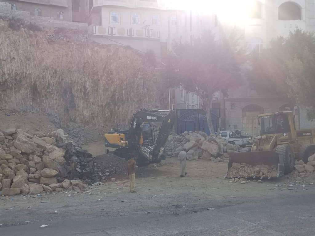 عاجل :نجاة صحفي من موت محقق في تعز