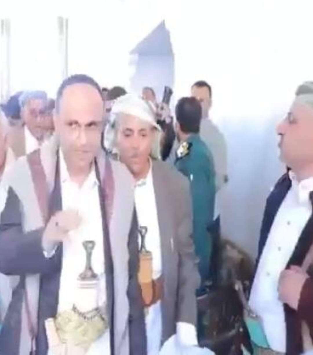 وسط ترحيب كبير .. المشاط يصل إلى هذه المدينة