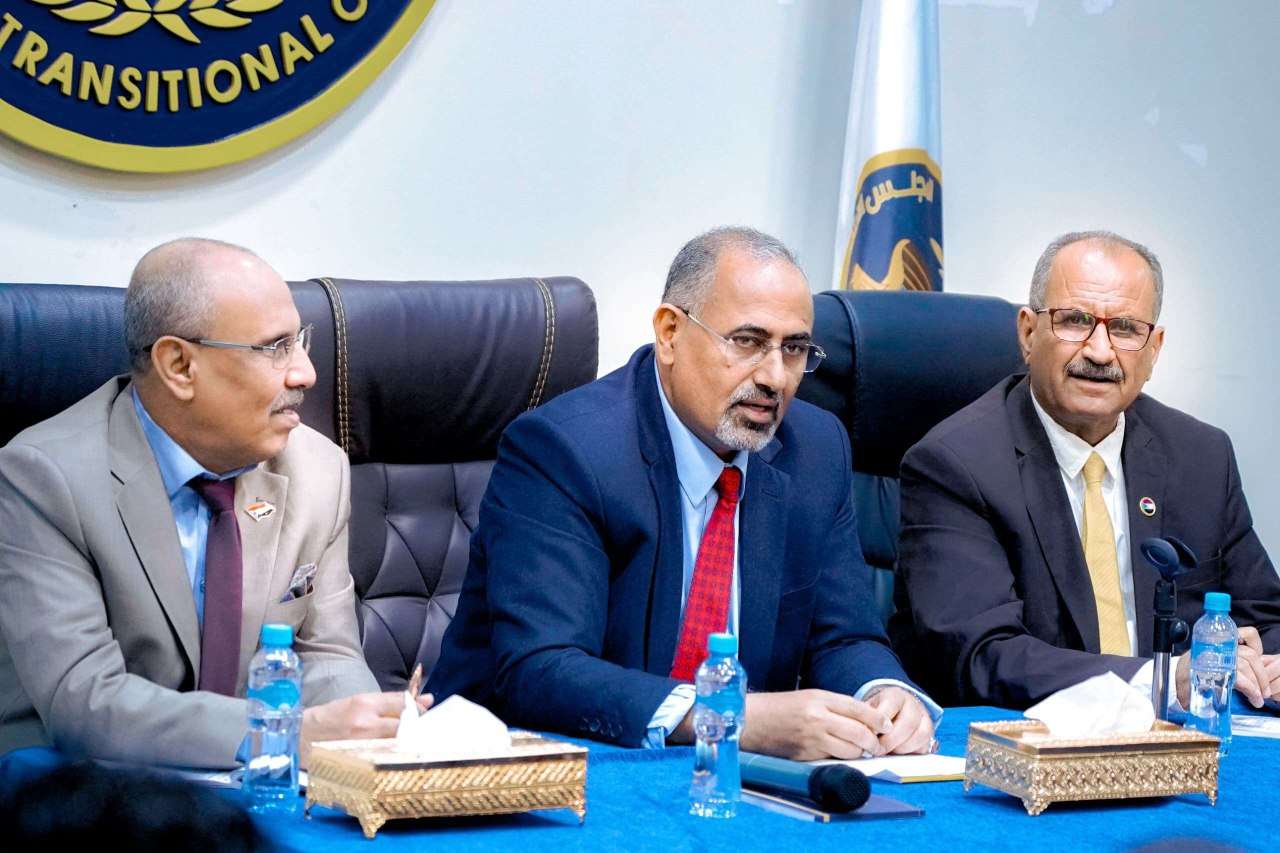 اول هجوم عسكري على عيدروس الزبيدي عقب قيامه بهذا الامر