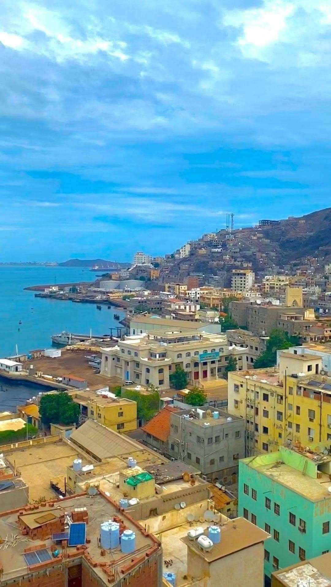 اخر تحديث لدرجات الحرارة المتوقعة ظهر الأحد في المدن اليمنية