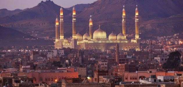البخيتي:هذا الفرق بين السرع وزعيم الحوثيين وهذه هي مصيبتنا البخيتي:هذا الفرق بين السرع وزعيم الحوثيين وهذه هي مصيبتنا