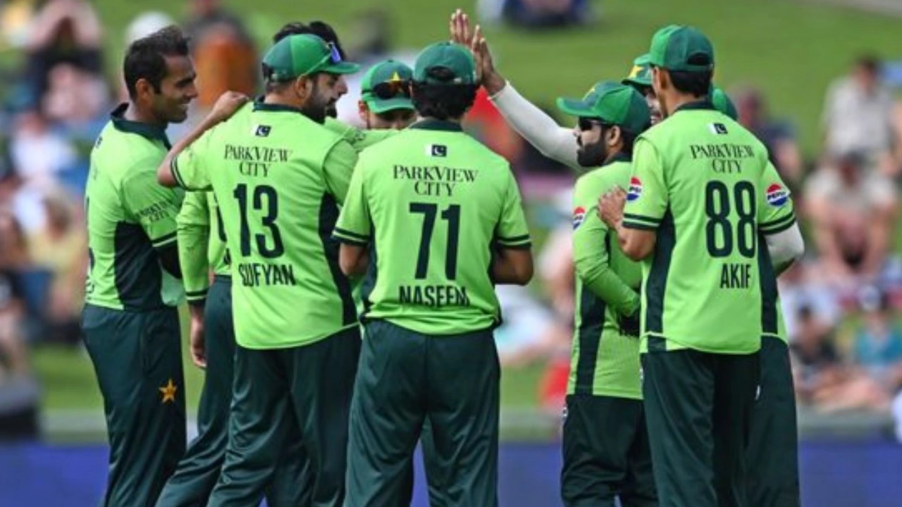 Cricket Australia forces Pakistan players to sacrifice international duty to play full BBL Cricket Australia forces Pakistan players to sacrifice international duty to play full BBL