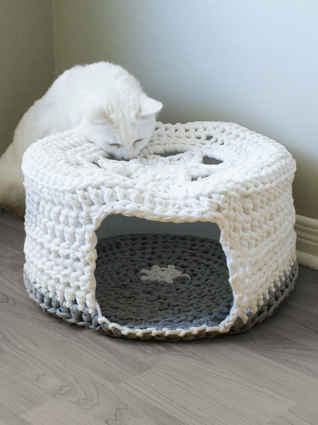 These 20 crochet kitchen patterns including dishcloths, scrubbies, tablecloths, trivets, and more. 32 Crochet Cat Bed Patterns Crochet News