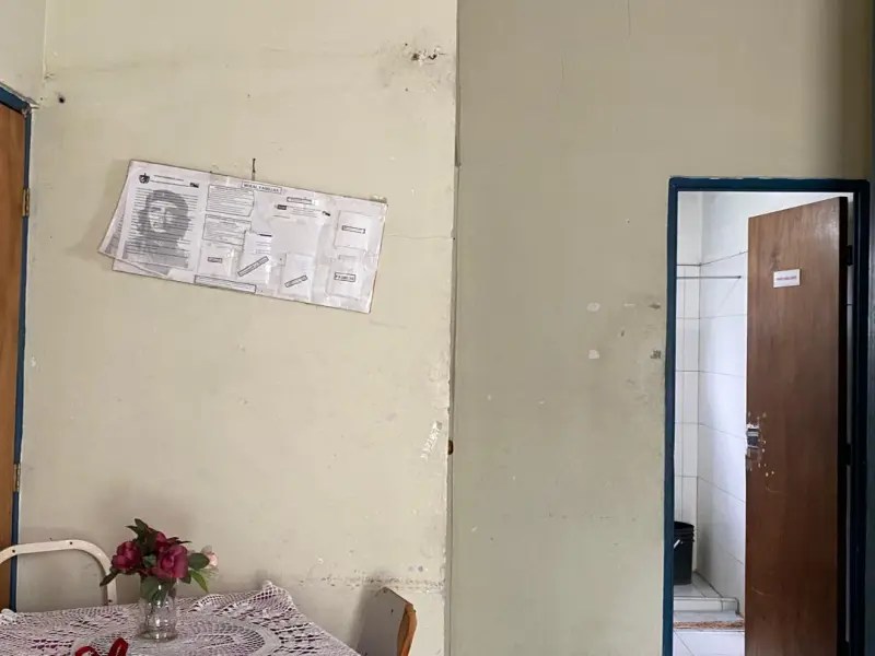 Médicos cubanos en Carabobo trabajan bajo explotación laboral y control estricto