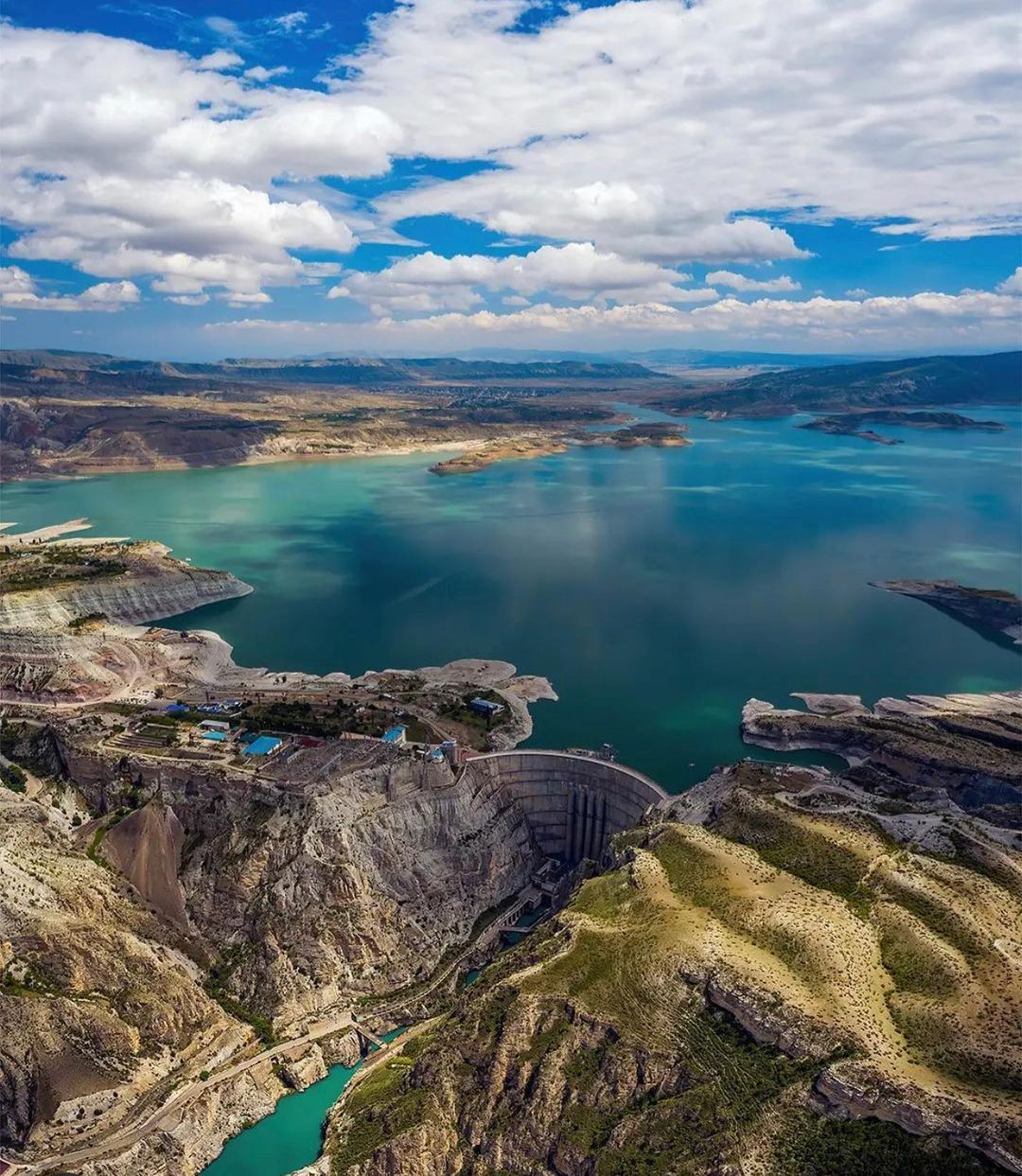 Вы можете прогуляться и искупаться в каспийском море. Sulakskij Kanon I Chirkejskoe Vodohranilishe Crontravel