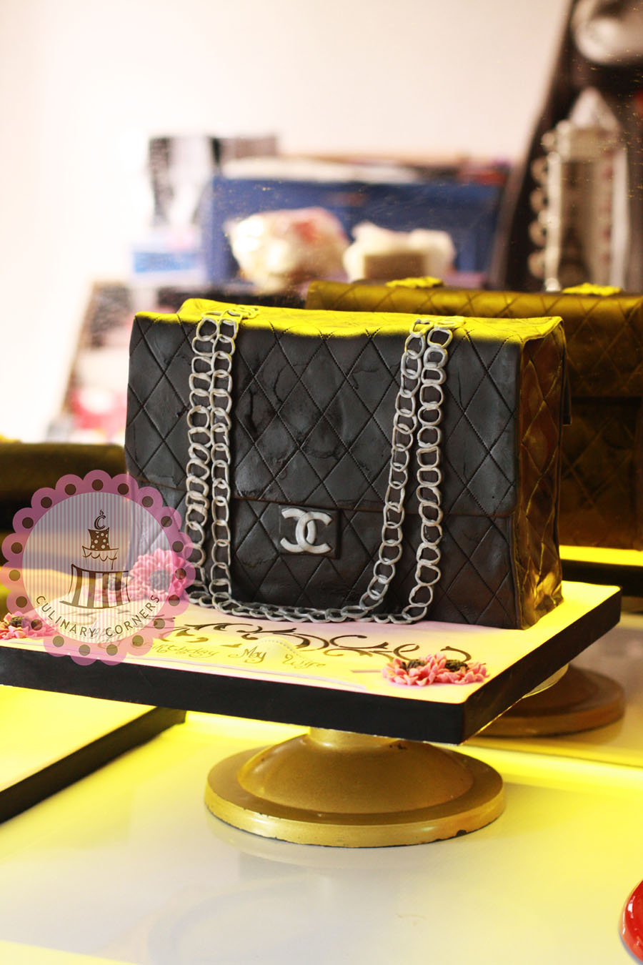 Purse cupcakes chanel cupcakes cupcake cookies coco chanel cake handbag cakes fondant cupcake toppers mini cakes wedding cakes bridal shower. Chanel Handbag Cake Culinary Corners