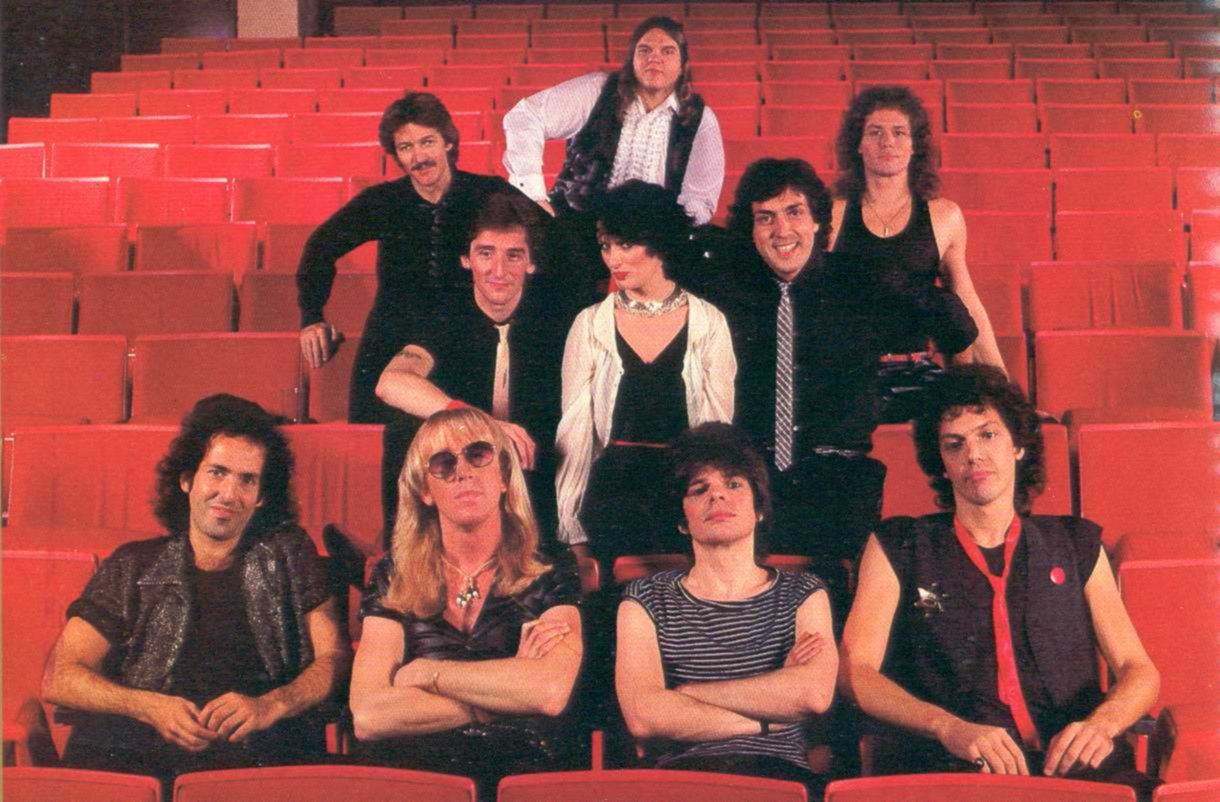 Meatloaf Dead Ringer Album : Picture courtesy of: http://www.meat-loaf.nl/band_boven.htm