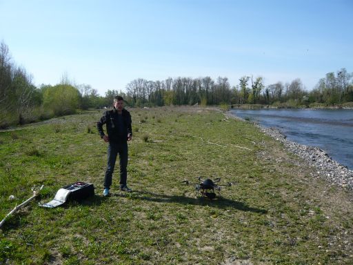 Préparatif pour une campagne de survol du projet en drone