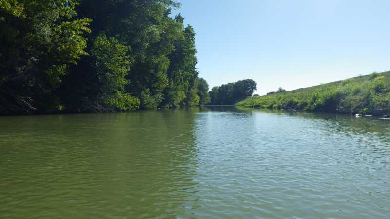 Vue sur le rivière Aude