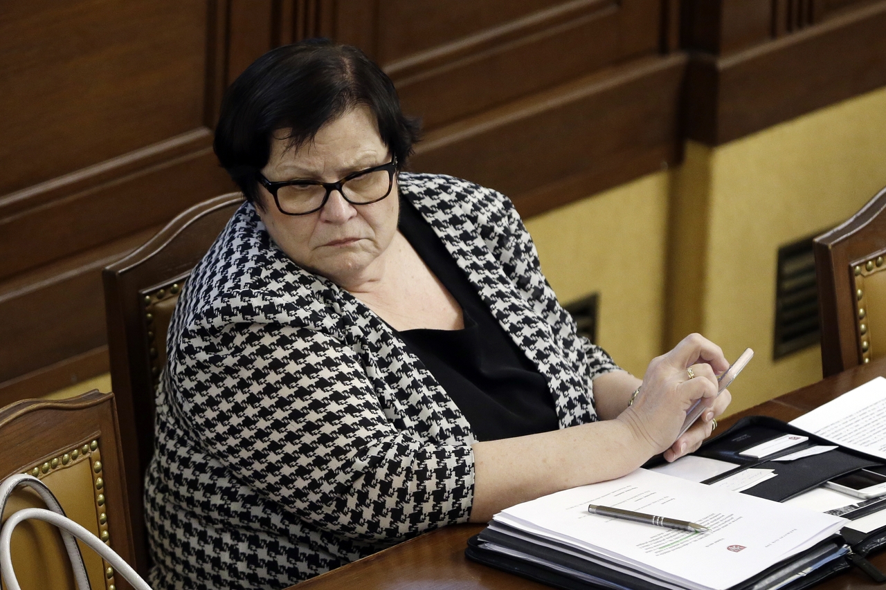 Exekuce Maji Zlevnit A Ministerstvo Dela Pravy Opak Krouti Hlavou Odbornici I Opozice Novinky Cz