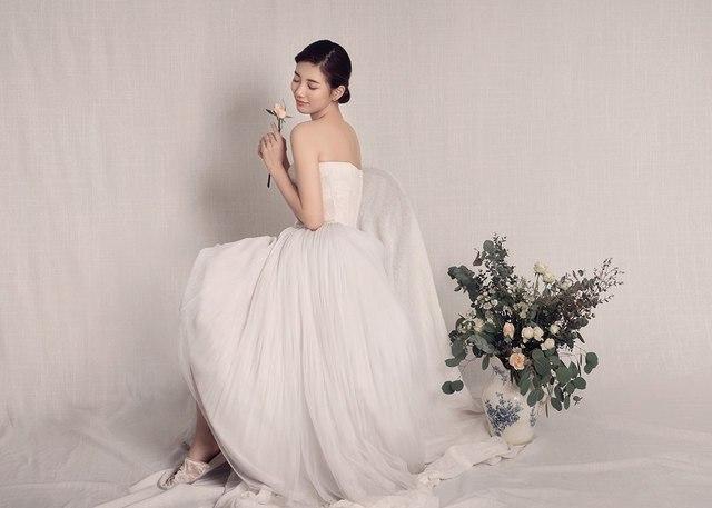 Mencari inspirasi gaya untuk pernikahan anda? 7 Inspirasi Gaun Pengantin Ala Selebriti Korea Womantalk