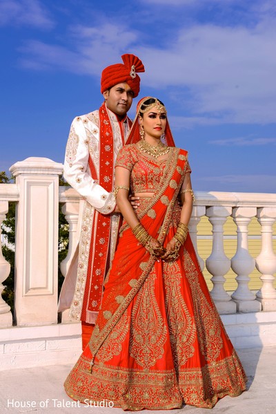 Exquisite white gowns, beautiful venues and long guest lists can jack up the price tag to epic proportions. Indian Couple Wedding Style Photo 106469