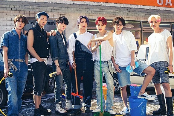 Don't need to talk the talk, just walk the walk tonight Ini Lirik Dan Arti Lagu Permission To Dance Single Terbaru Dari Bts Yang Ceria Womantalk