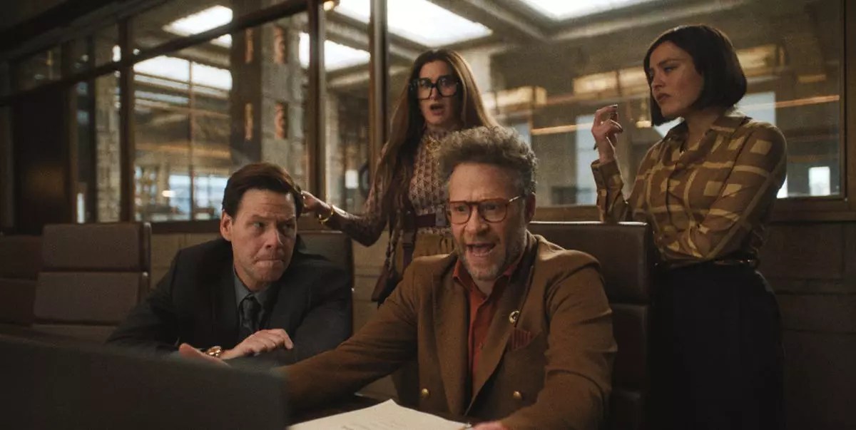 Unmasking Hollywood: A Hilarious Odyssey in ‘The Studio’