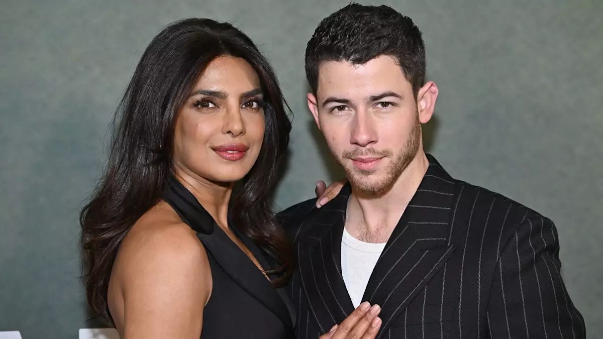 Unforgettable Moments: Nick Jonas Shines on Broadway with Priyanka Chopra