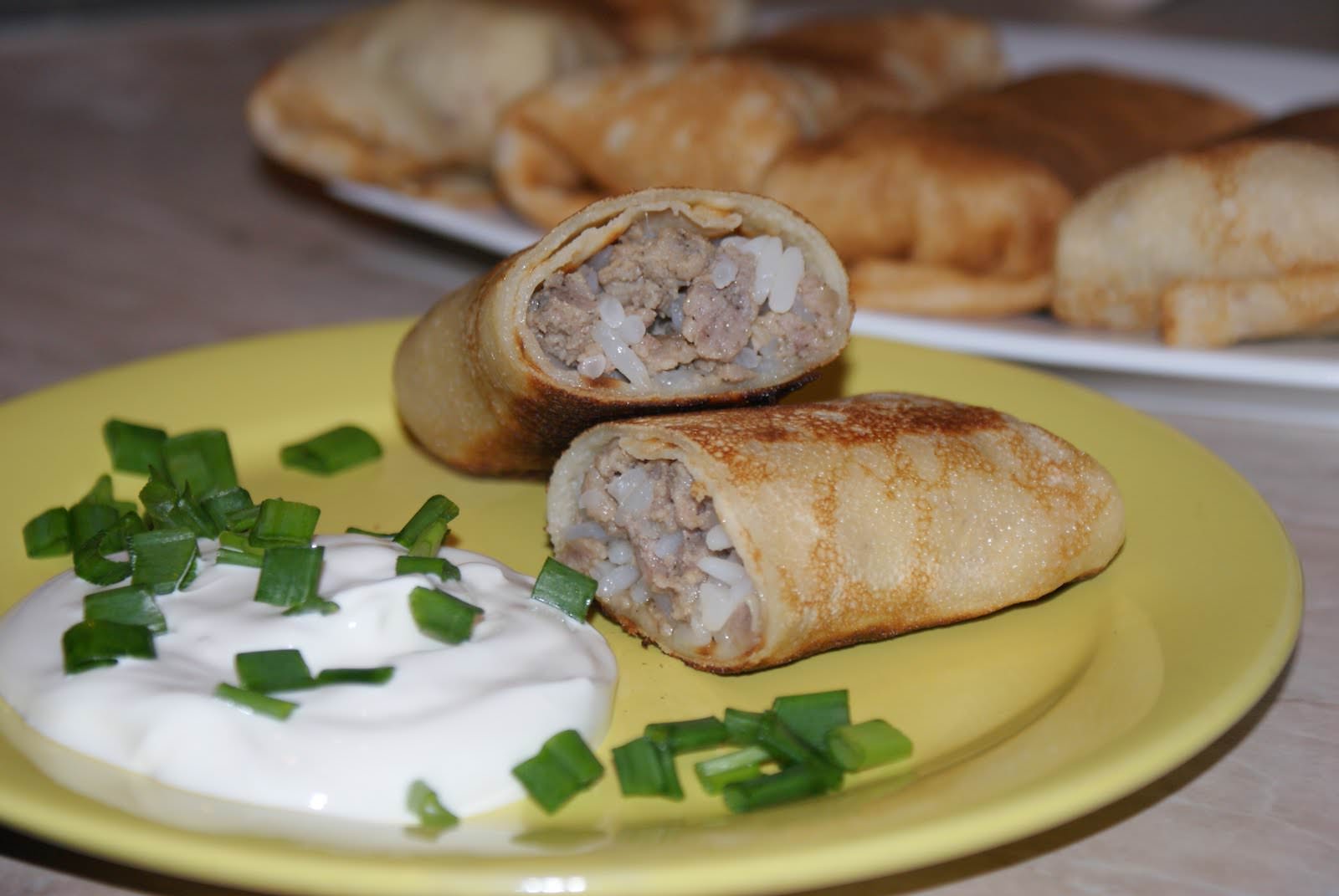 Блинчики с начинкой. Блины с мясной начинкой. Блинчики для фарширования мясом. Блинчики для фарширования мясом. Блинчики с мясом фото.