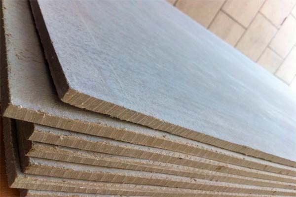 Die eingeatmeten fasern können lungenkrebs verursachen. De West - WEL OF GEEN ASBEST? - DE WEST