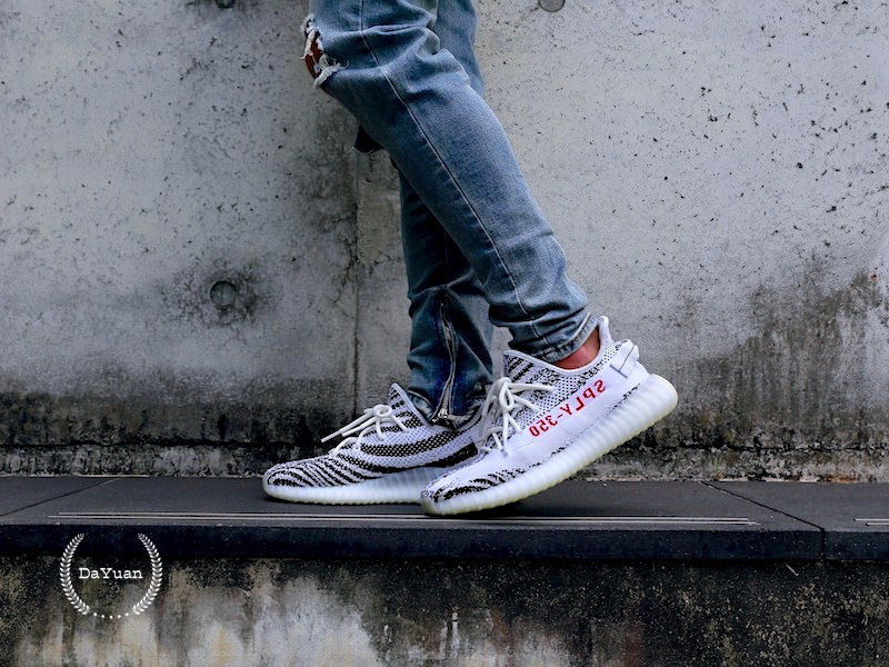 帥鞋｜YEEZY BOOST 350 V2 zebra斑馬 實穿心得＆穿搭建議