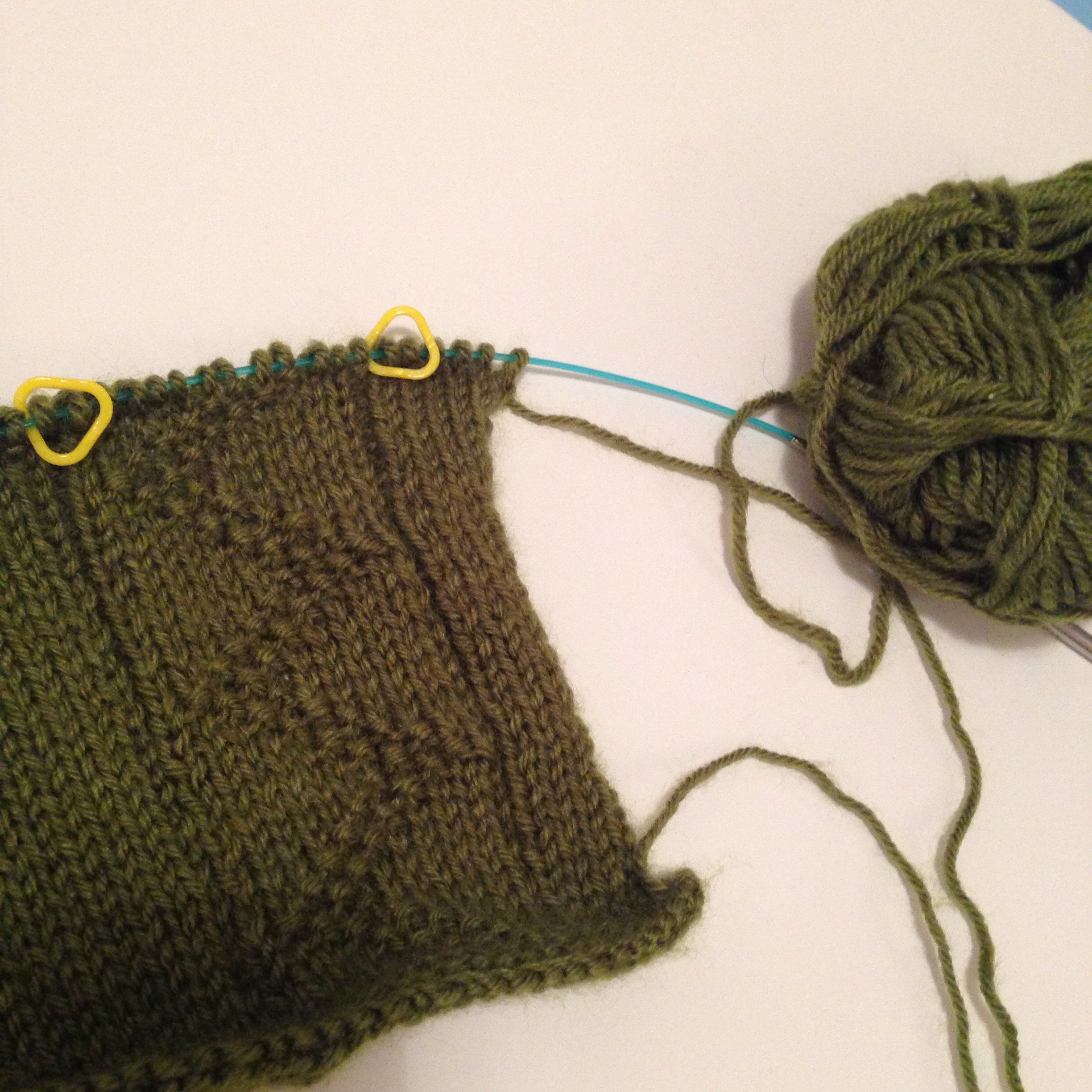 Tuto Tricot Un Bonnet Enfant Storm Taille 2 Ans Caro Tricote