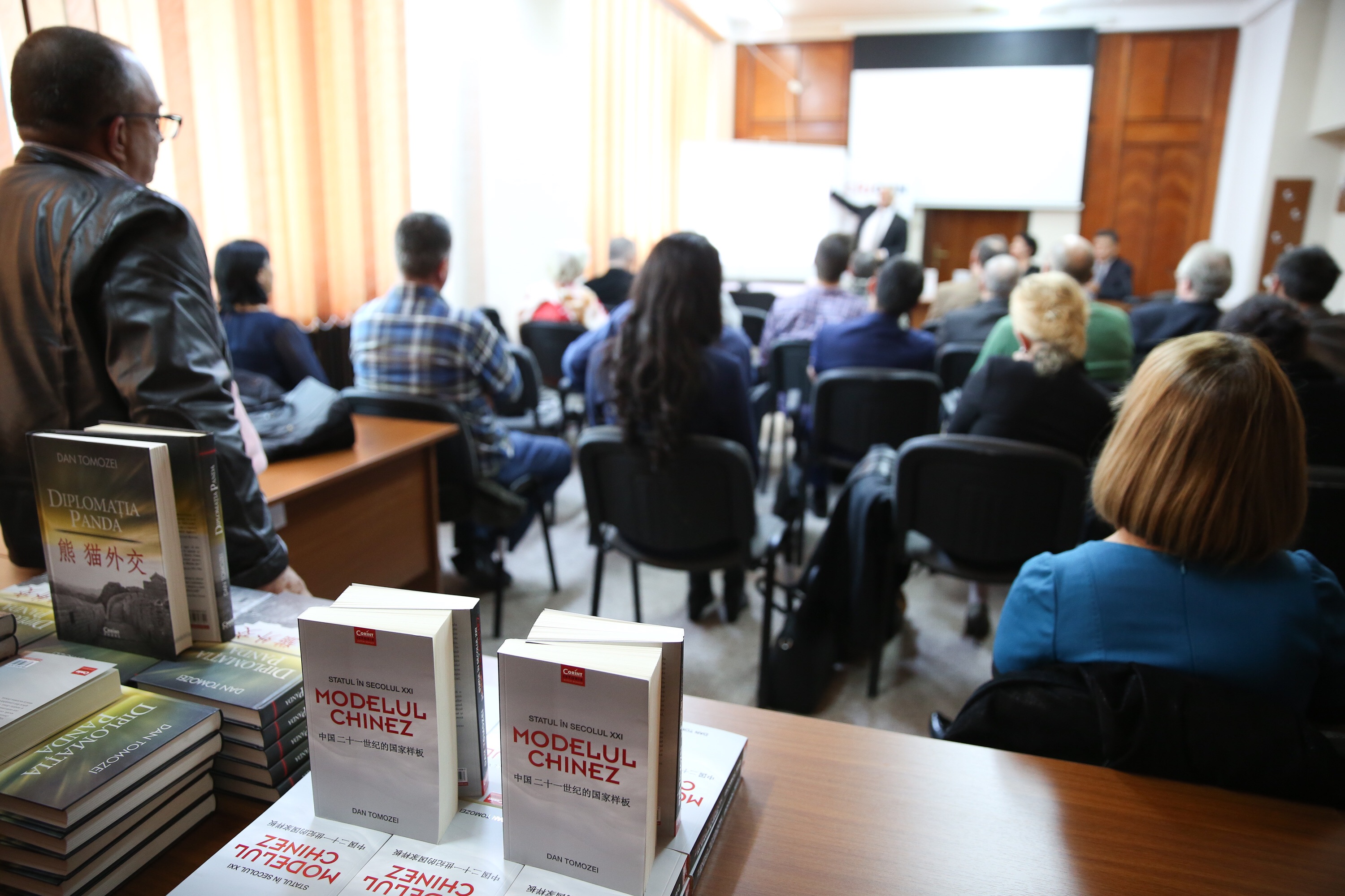 Statul In Secolul Xxi Modelul Chinez Prezentat La Institutul De Economie MondialÄ Din BucureÈti Dan Tomozei