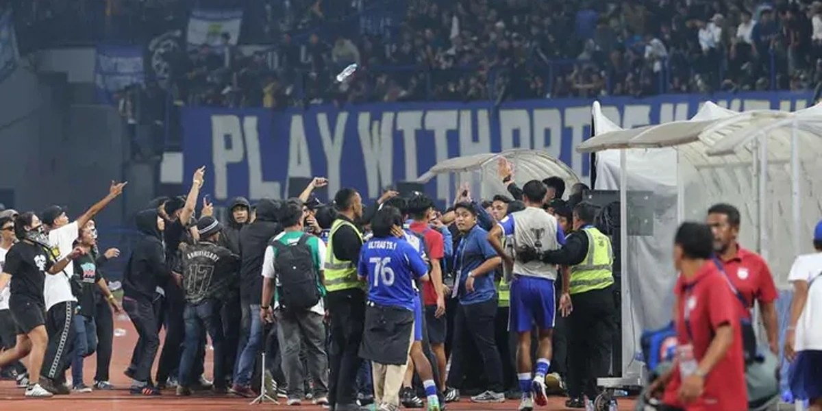 Persib Kena Denda AFC Usai Keributan Suporter di Thailand