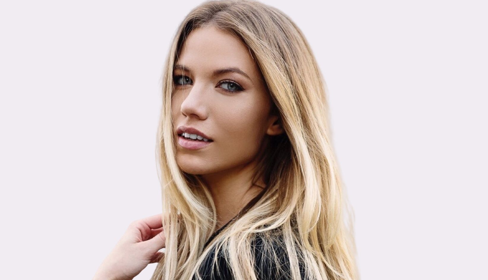 melanie-ribbe-announces-stay-bounce-ep-on-moon-harbour-data