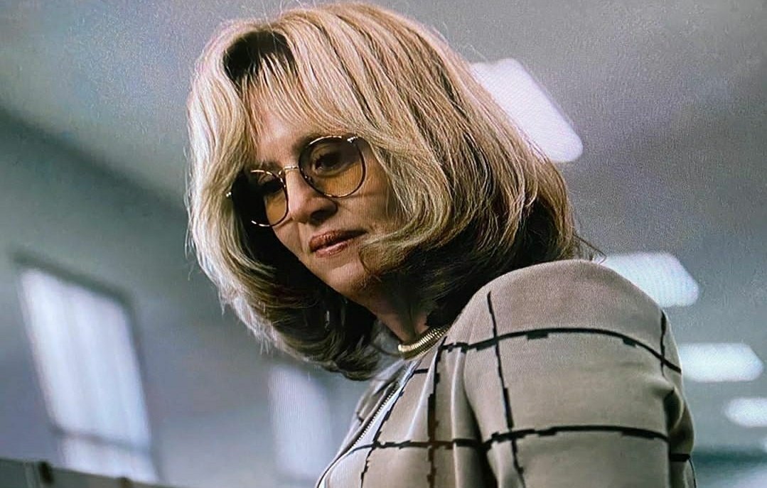 Previous installments ("the people v. Impeachment American Crime Story Pauses Production Due To Covid 19 Deadline