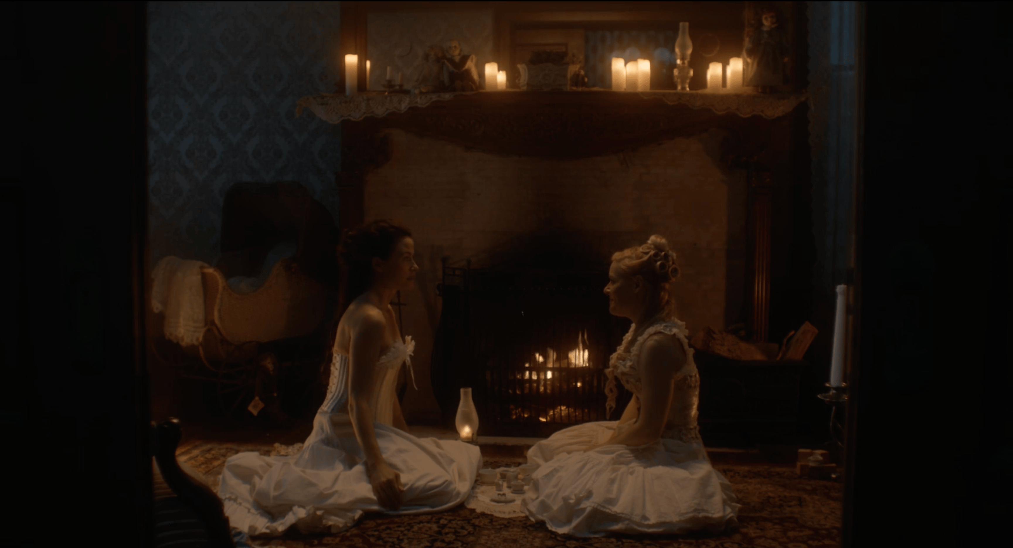 ‘Séance’: Vivian Kerr Victorian Gothic Thriller Conjures Fall Theatrical Release – Watch Clips ‘Séance’: Vivian Kerr Victorian Gothic Thriller Conjures Fall Theatrical Release – Watch Clips