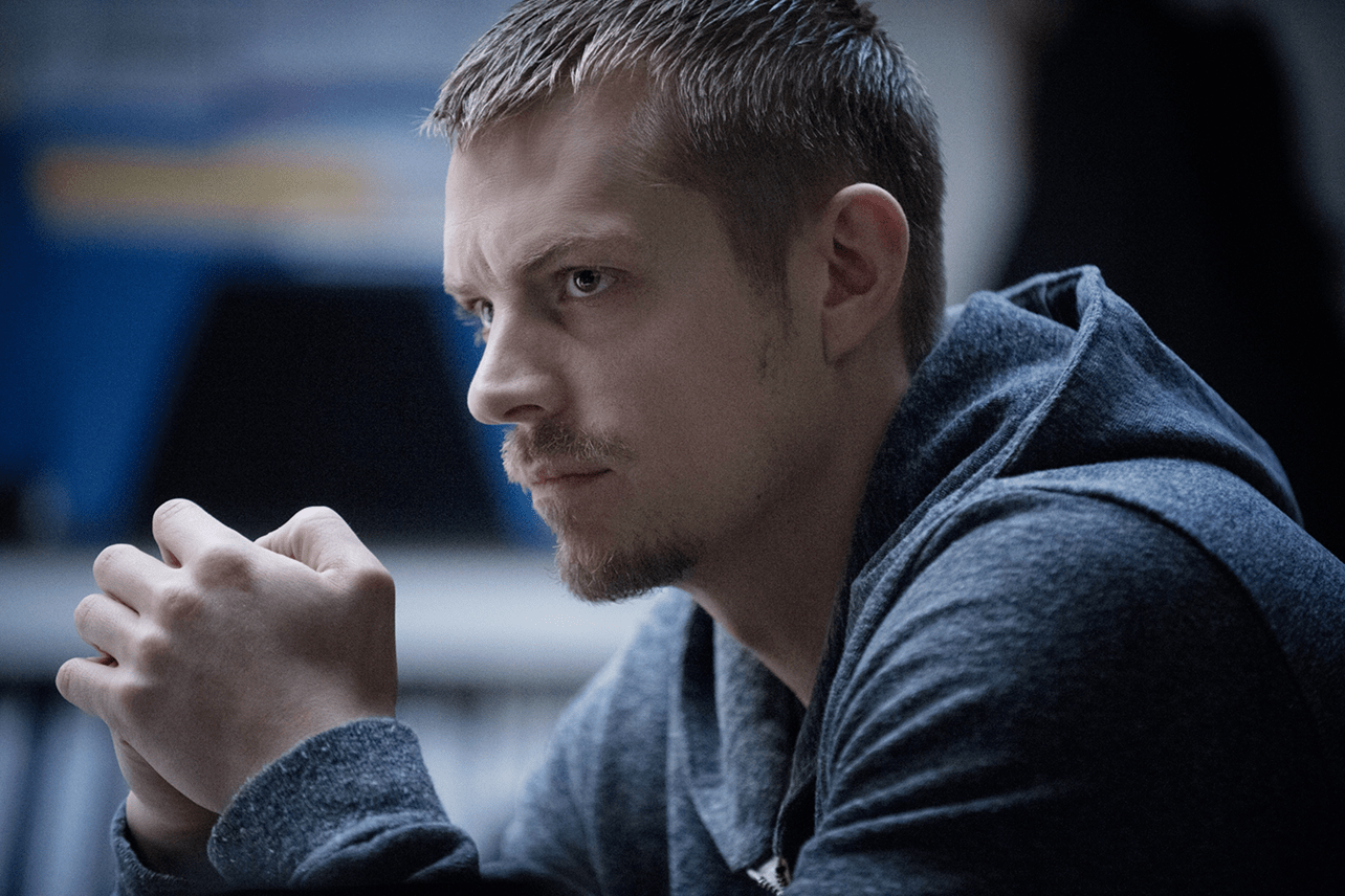 Will Conway Joel Kinnaman House Of Cards . Meet Queue House Of Cards Season 4 Stand Out Joel Kinnaman Is Going To Win 2016 Decider