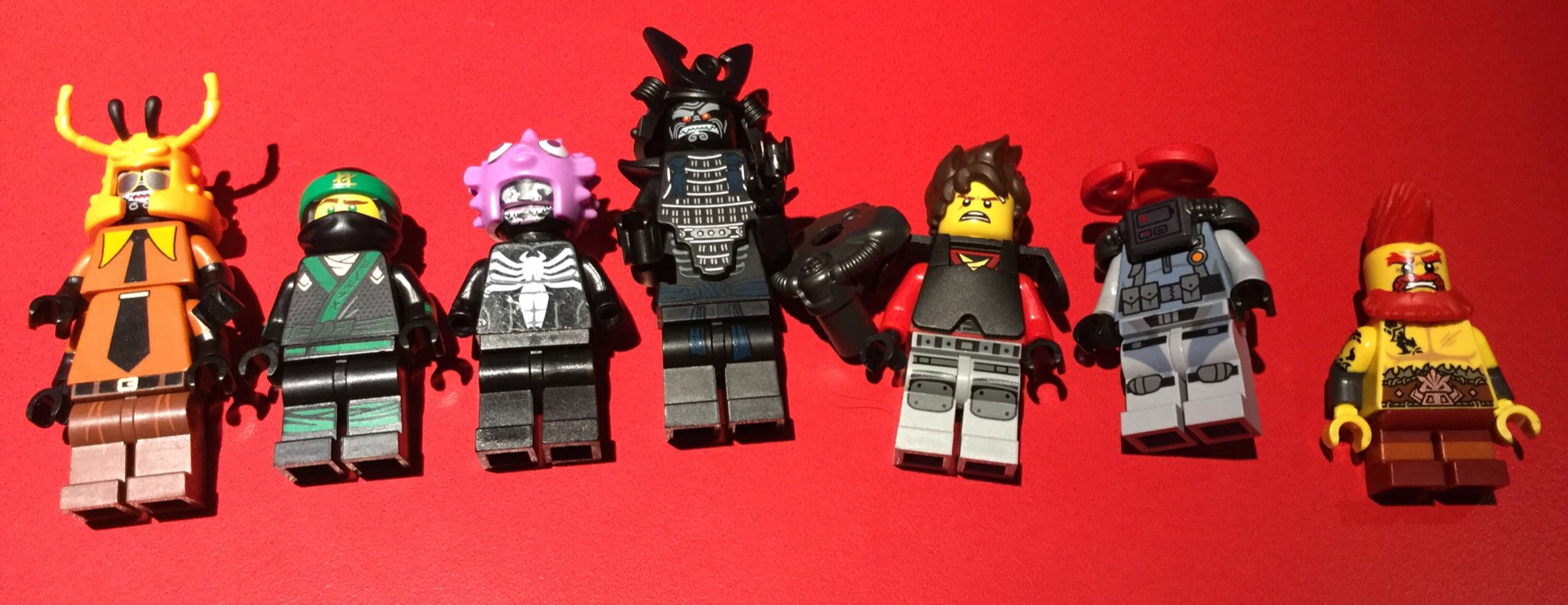 minifigure swap