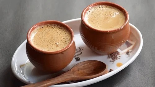 এক কাপ চা—বাংলার আড্ডা, ভালোবাসা আর জীবনের ছোঁয়া