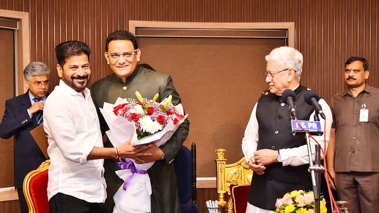 ভারতের তেলঙ্গানার মন্ত্রিসভায় যোগ দিলেন ক্রিকেটার-রাজনীতিক মোহাম্মদ আজহারউদ্দিন