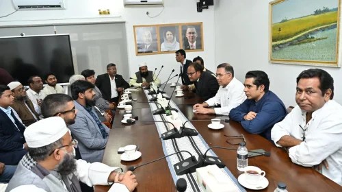 তারেক রহমানের সঙ্গে সাত দলের শীর্ষ নেতাদের বৈঠক, নির্বাচন ও রাজনৈতিক সহযোগিতা নিয়ে আলোচনা