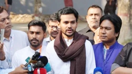 আইনশৃঙ্খলা বাহিনীর কার্যক্রমে আসিফ মাহমুদের হতাশা প্রকাশ