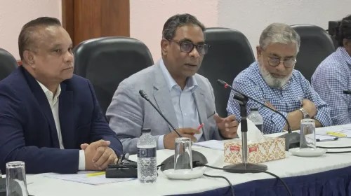 গ্লোবাল ব্র্যান্ডস ট্রাব বিজনেস সিএসআর অ্যান্ড কালচারাল অ্যাওয়ার্ড পেলেন প্রবাসী ব্যবসায়ী হাদিউল ইসলাম