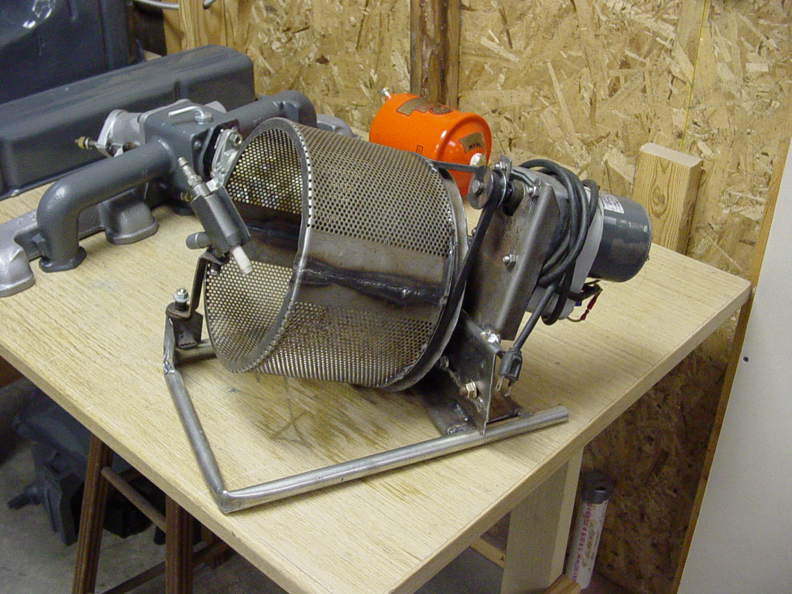 There are slight variations on the procedure fro. Deve's Sandblasting Tips, Tricks and Links