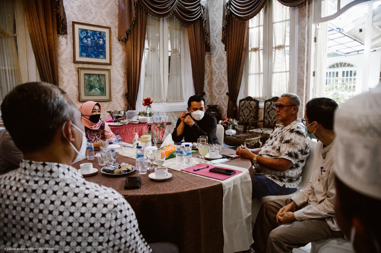 Kegiatan memperingati tahun baru islam 1443 h · 14:19:16, 21 agu 2021, 34 view · 12.jpg. Yesss… Sekolah Keberbakatan Olahraga Kuningan Terima Siswa ...