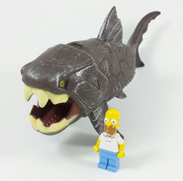 megalodon toys r us
