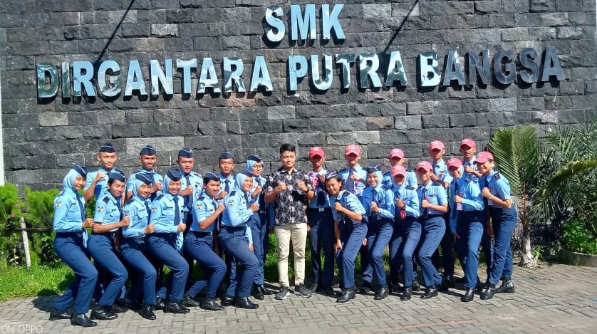 Terus Berkegiatan dari Rumah – SMK Dirgantara Putra Bangsa
