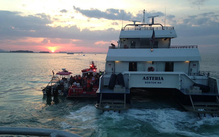 Cruise around downtown manhattan on the comfortable zephyr yacht perhaps the most comfortable ship offering p. Boston Wedding Cruise Meets Rocky Conclusion Workboat