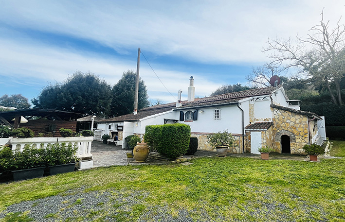 Asta giudiziaria Alberghi e pensioni strada provinciale 159 Scansanese località Istria d’Ombrone, Grosseto GR