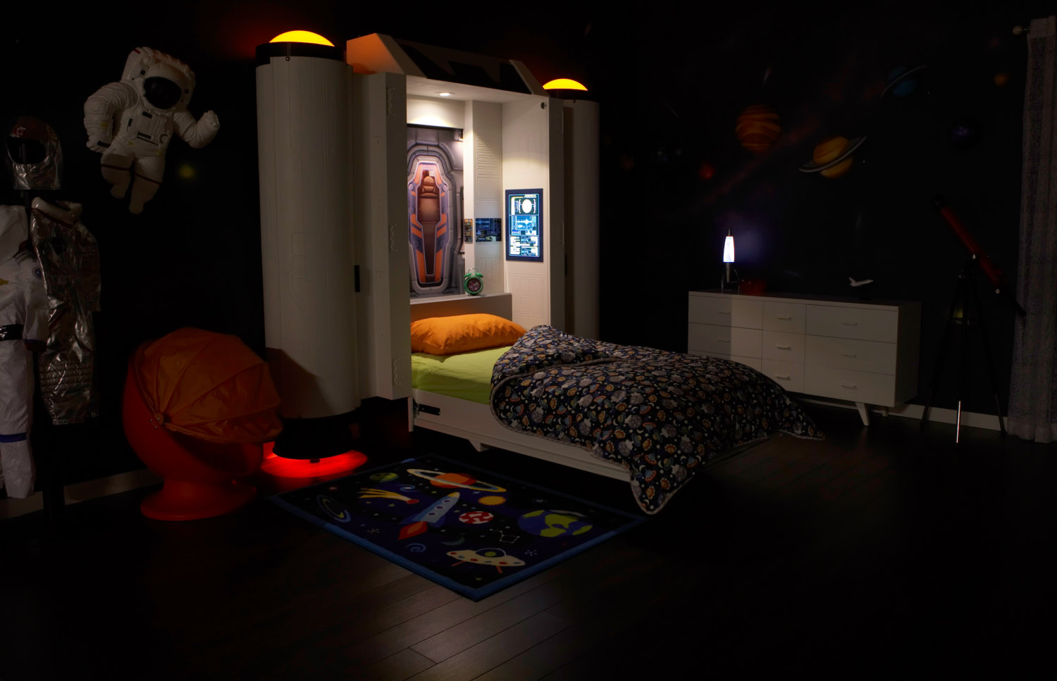 Love pottery barn but looking for a bit more variety or perhaps something more eclectic? Amazing Fantasy Murphy Beds for Kids | Designs & Ideas on