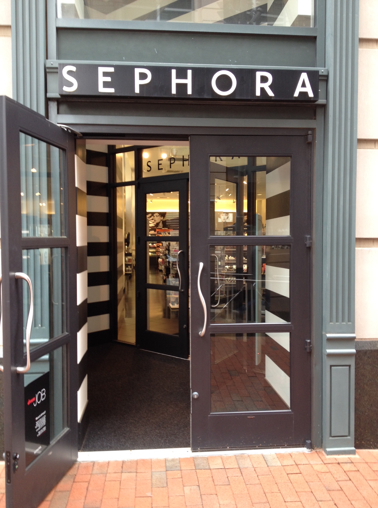 Everyday Beauty: Unexpected Field Trip To Sephora! | Dot2Trot