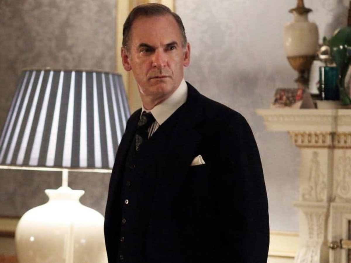 Paul ritter, who has died of a brain tumour aged 54, took his acting talents from kent to broadway and, courtesy of the harry potter films, the silver screen, but he … read more: James Bond Actor Paul Ritter Dies At 54 Of A Brain Tumor