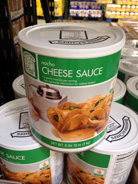 You probably know that team clark is a huge fan of warehouse stores — and it only makes sense that we'd want to ea. The Greatness of the Sam's Club Cafe | DudeFoods.com